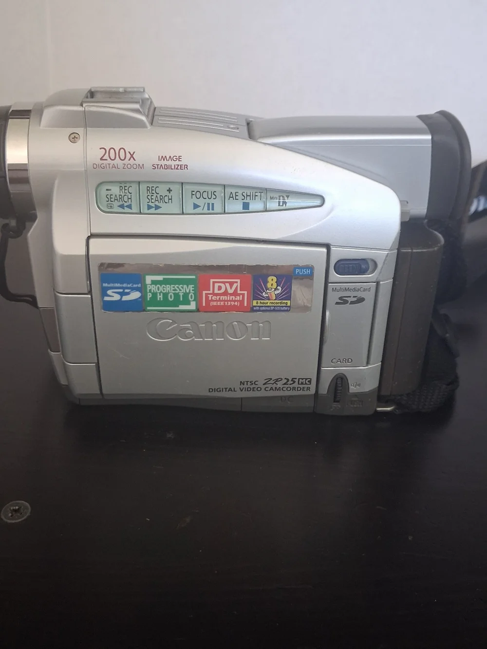 Canon ZR25MC Mini DV Camcorder w/ Bag, Batteries, and Cables TESTED